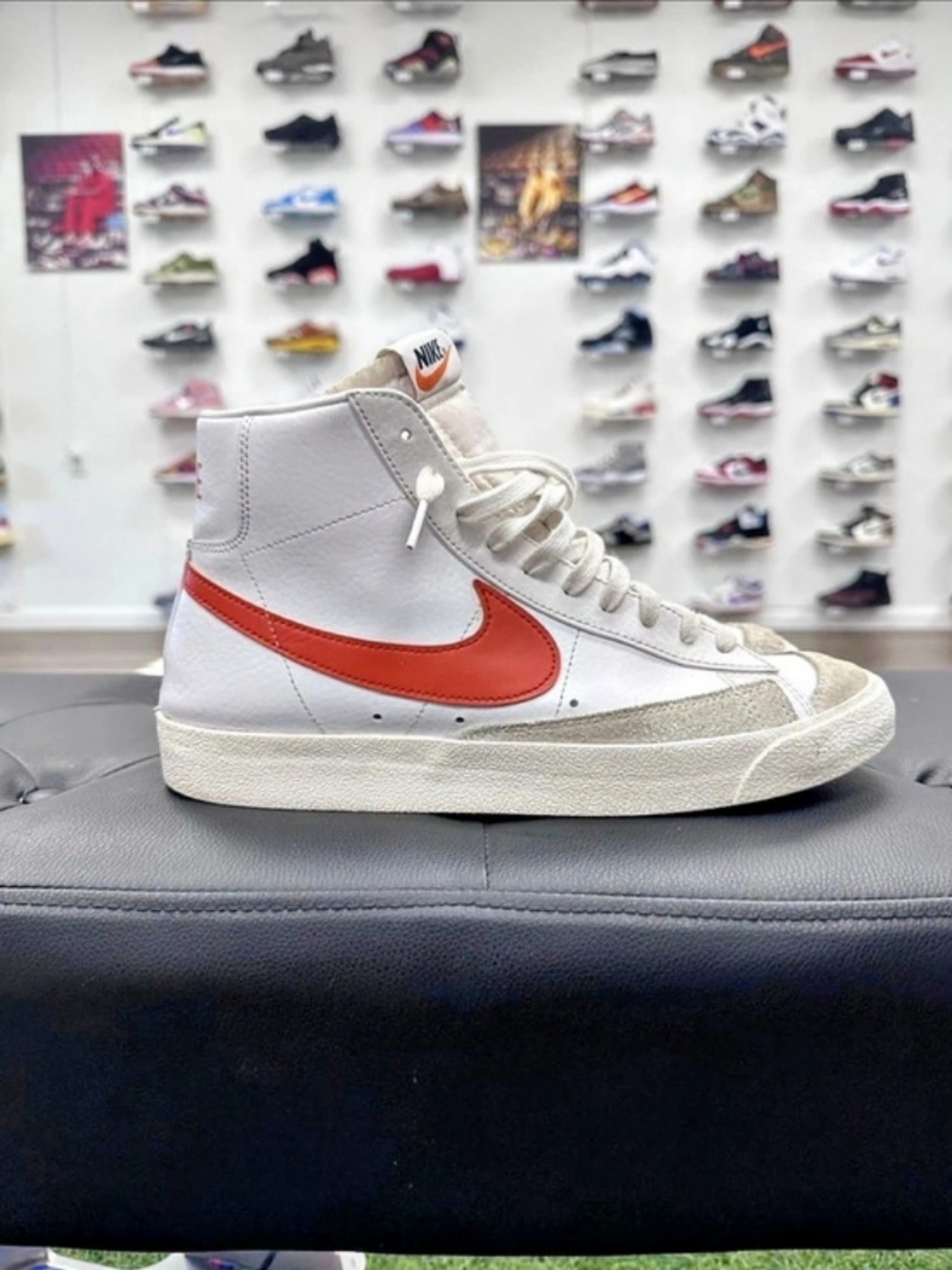 Nike Blazer Mid '77 Vintage White Orange